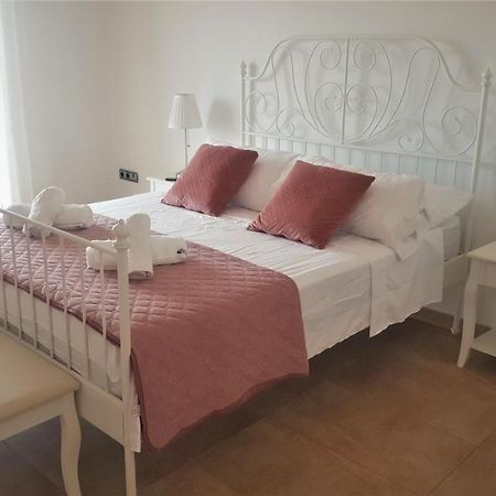 5 Bedrooms Private House 300M From Beach Roquetas de Mar Exteriör bild