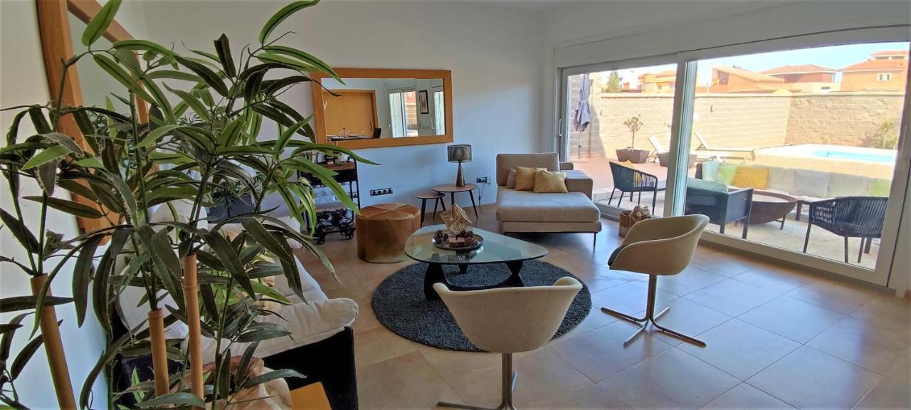5 Bedrooms Private House 300M From Beach Roquetas de Mar Exteriör bild