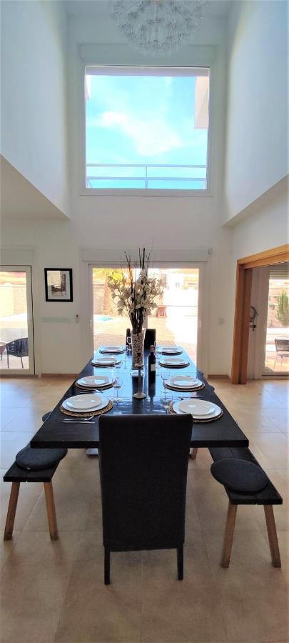 5 Bedrooms Private House 300M From Beach Roquetas de Mar Exteriör bild