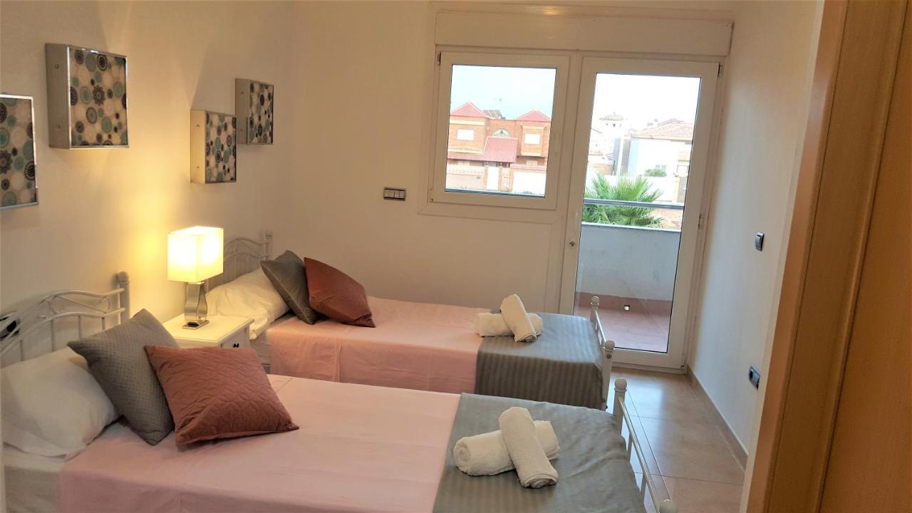 5 Bedrooms Private House 300M From Beach Roquetas de Mar Exteriör bild